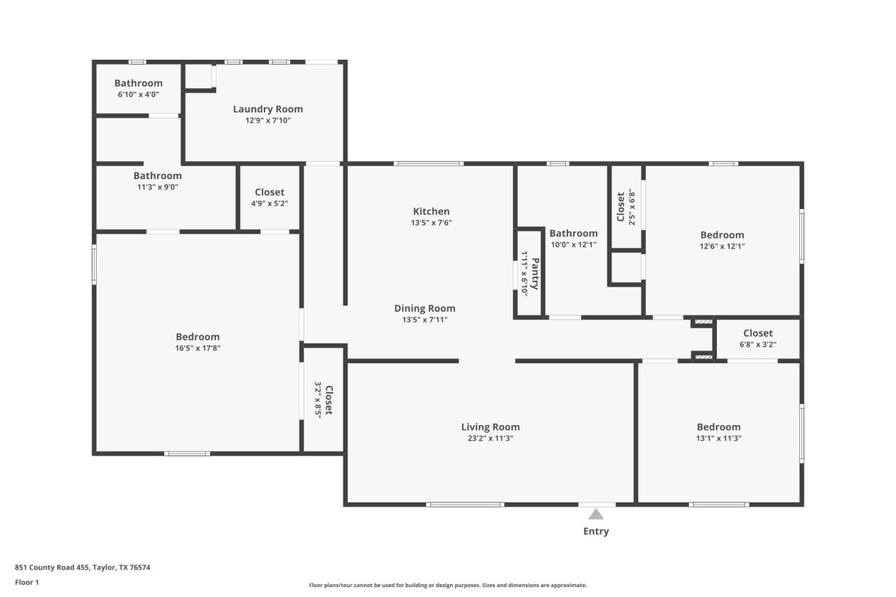 Classic 1946 Farmhouse with Barn & Arena - photo 26
