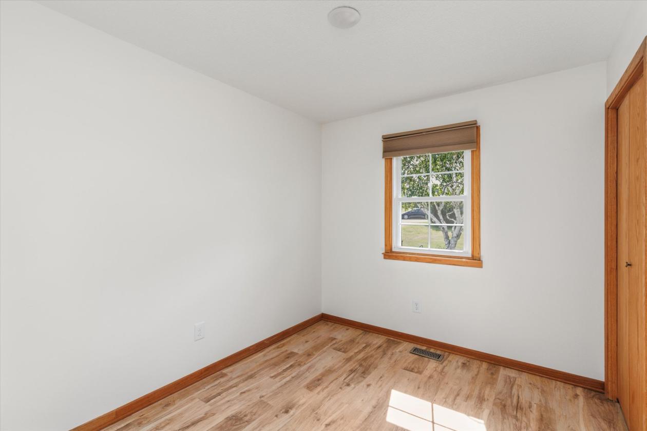 Turnkey Horse Property between Indianola + Norwalk - photo 17