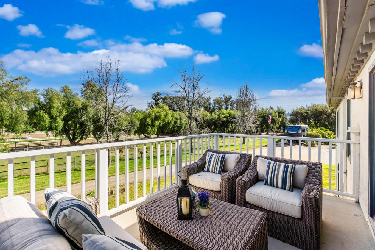 Luxury At Home. Excellence In The Ring. - photo 9