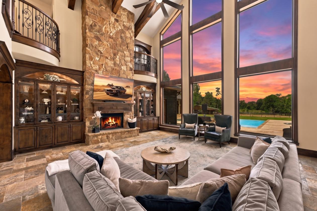 11+ Acre Premier Luxury Horse Property - photo 6