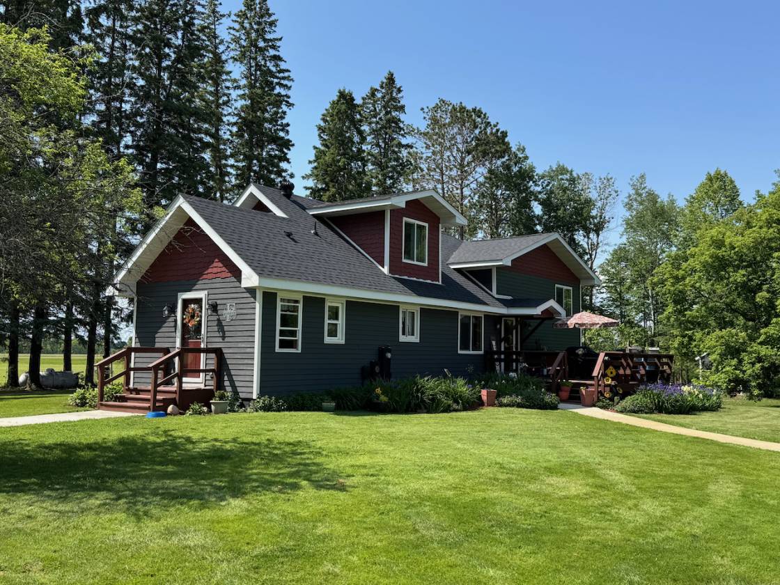 Horse Property for sale.