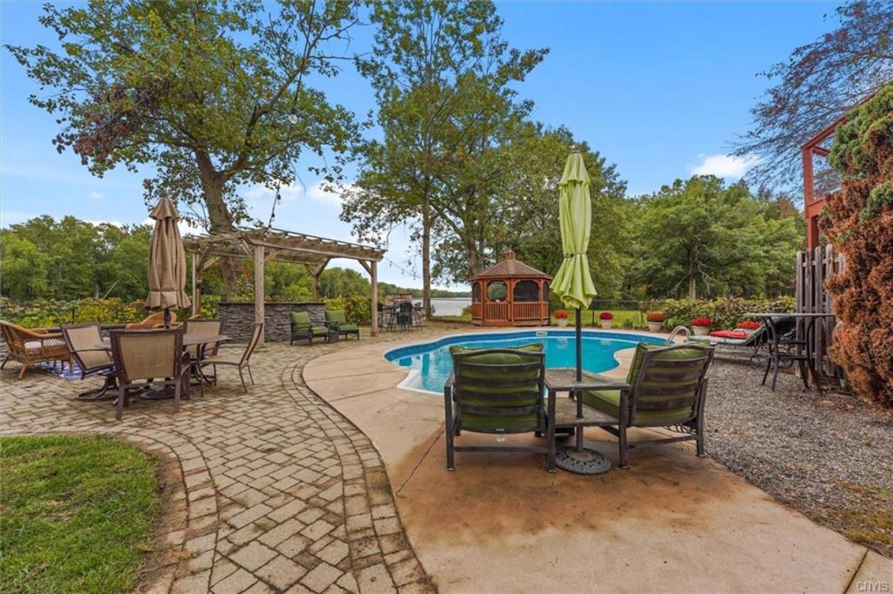 Extraordinary Seneca River Estate - photo 15