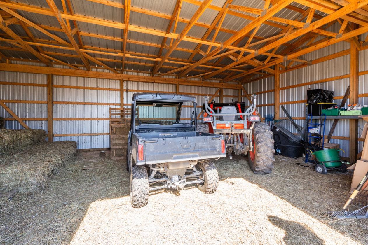 17 ac Contemporary Home w Solar Ready for Horses! - photo 28