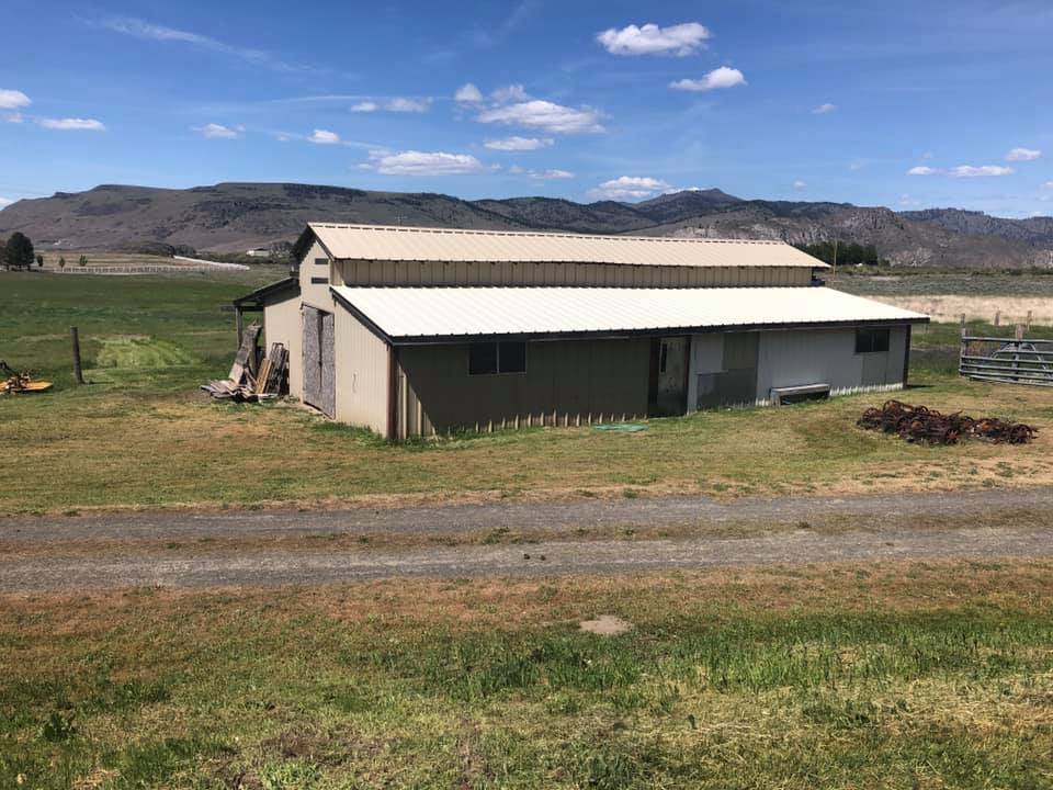 Horse property for sale with views Wilbur, Lincoln County