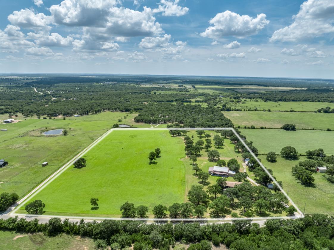 Two Homes and 13 acres - photo 4