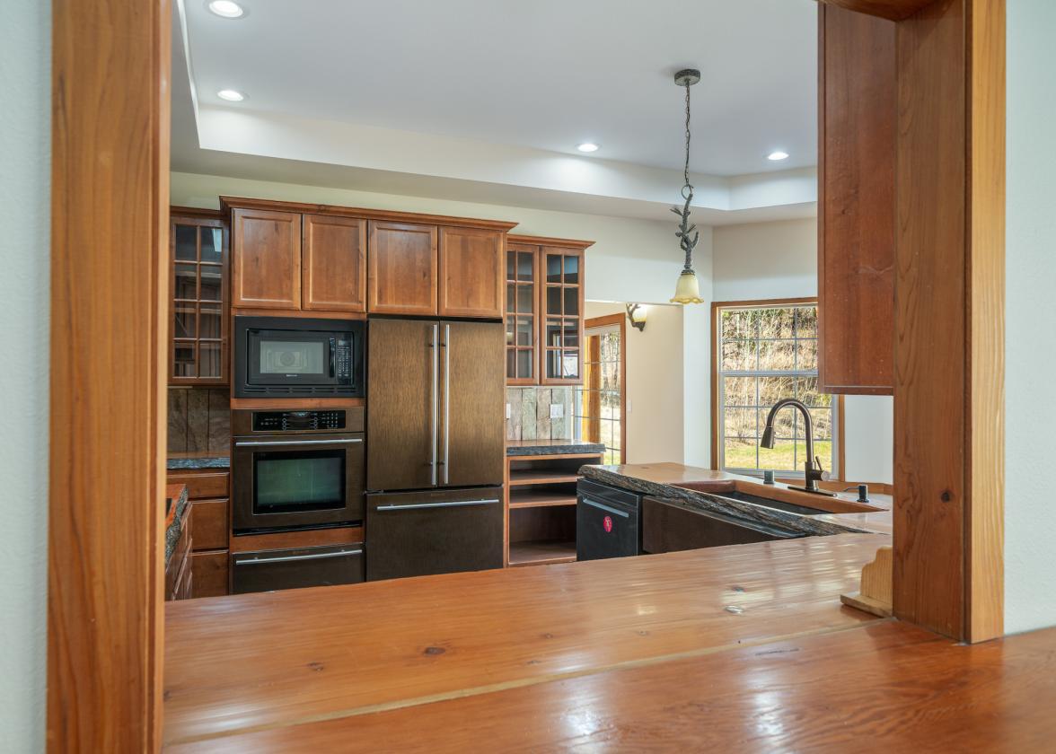 Secluded equestrian estate bounded by nat forest - photo 13