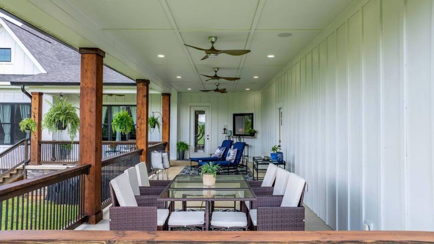 Modern Farmhouse on 18.9 acres with new venue - photo 25