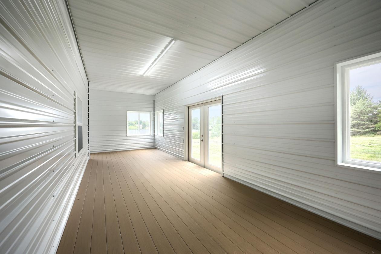 Stunning Horse Property with Indoor Arena - photo 13