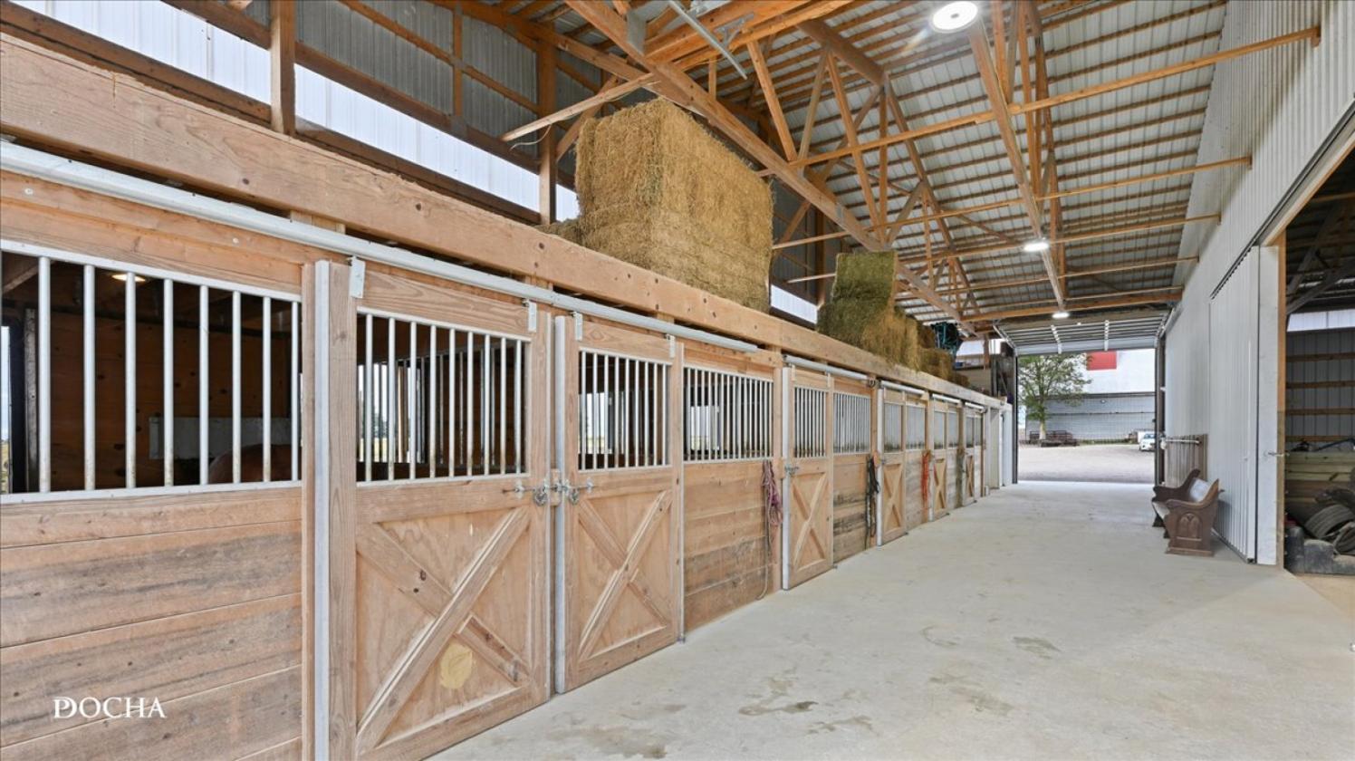 Renovated Farmhouse, Indoor Arena & More! - photo 24