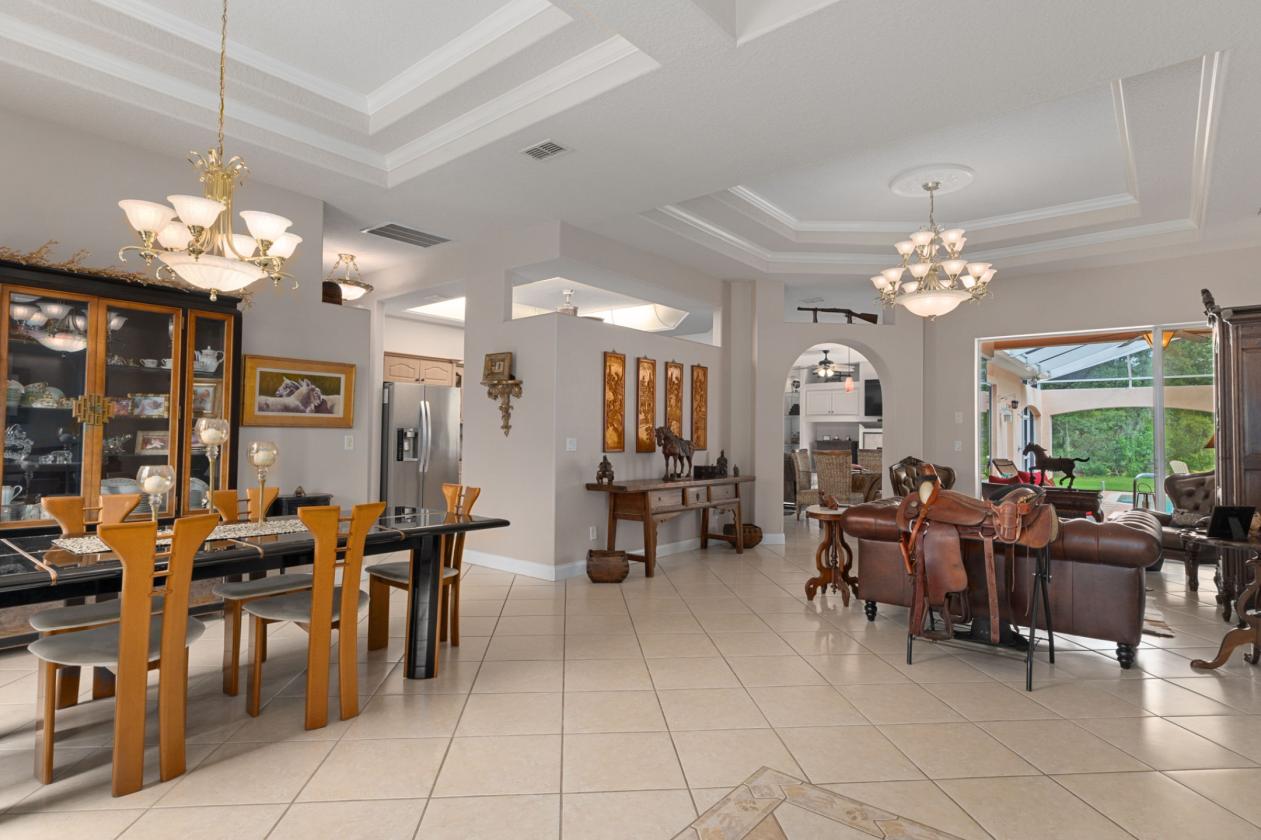 Private Retreat Near Horse Trails - photo 5
