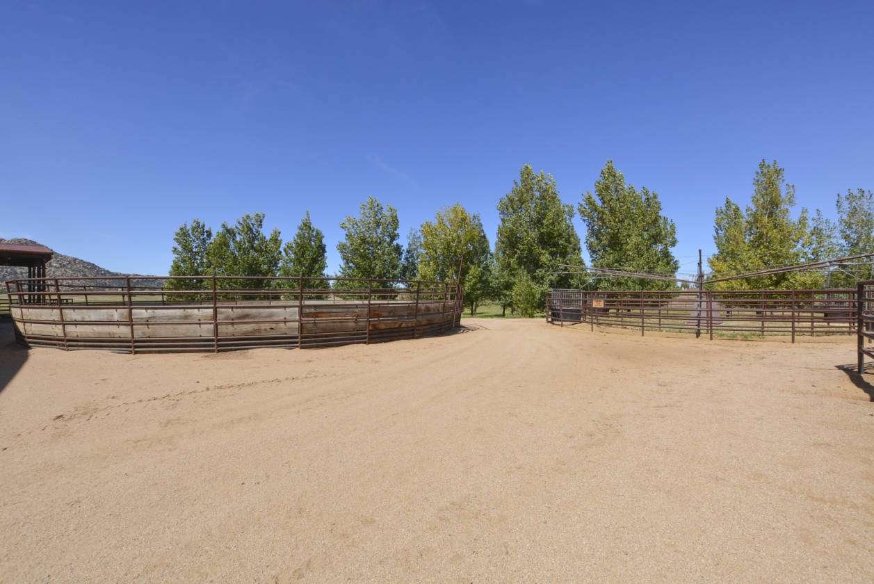 ARIZONA'S PREMIERE EQUESTRIAN COMMUNITY IN BEAUTIFUL PRESCOTT