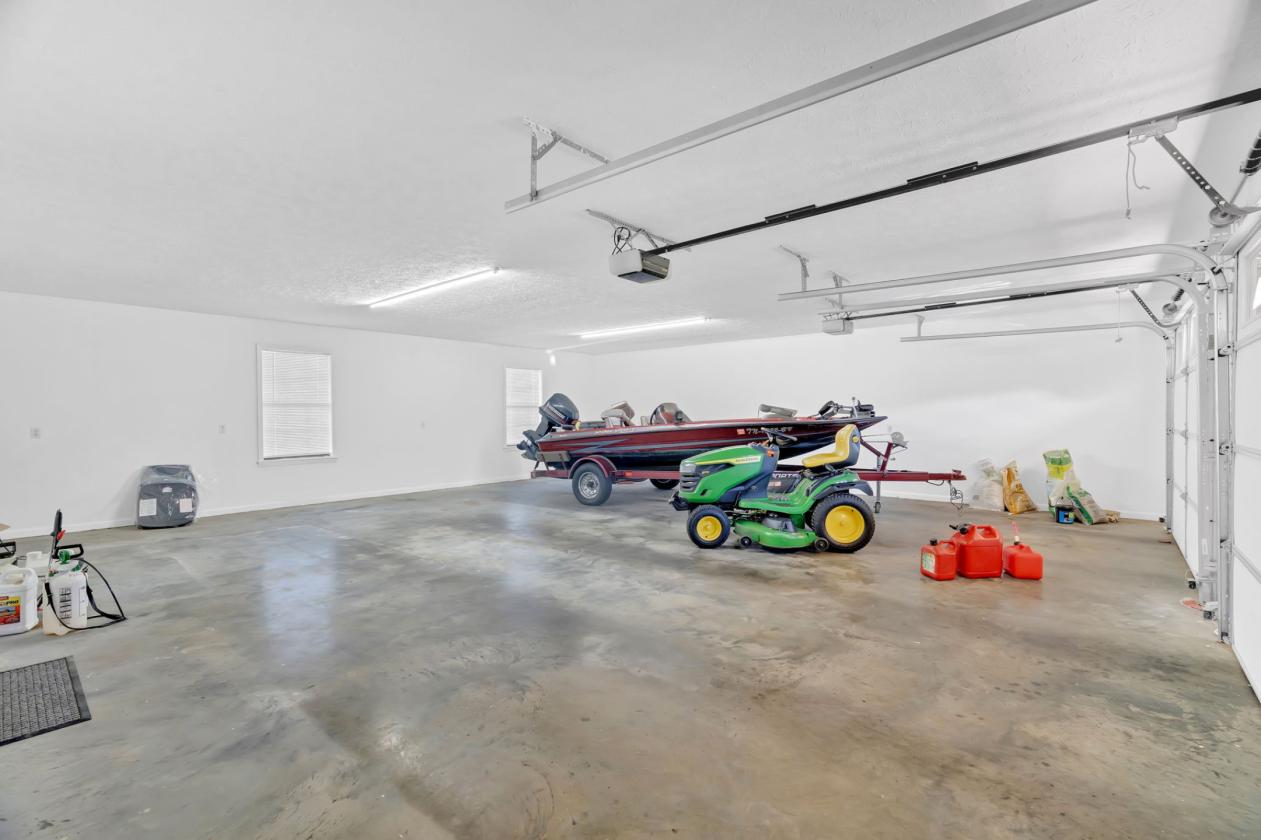 Mountain Views & Endless Possibilities on 49± Acre - photo 24