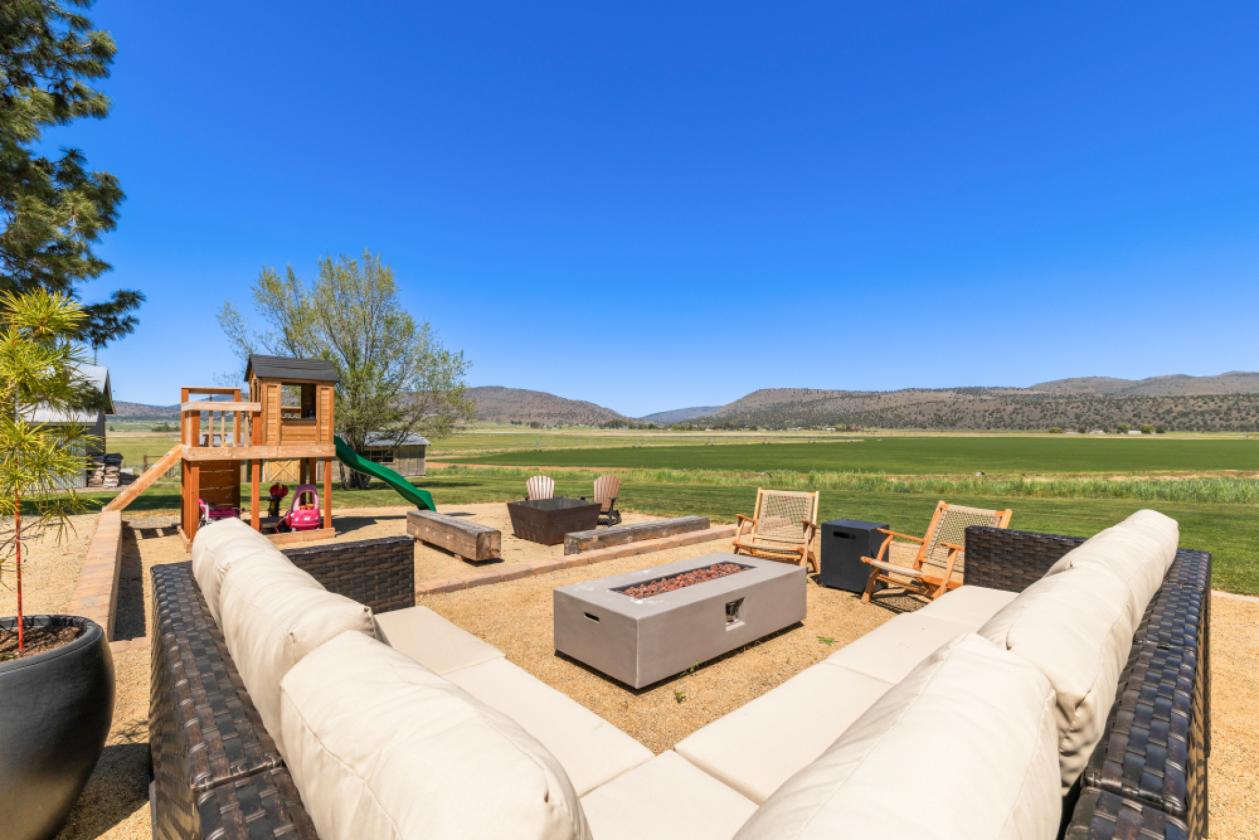 BEAUTIFUL, TURN KEY HOME + FARM + ADU ON 101 ACRES - photo 16