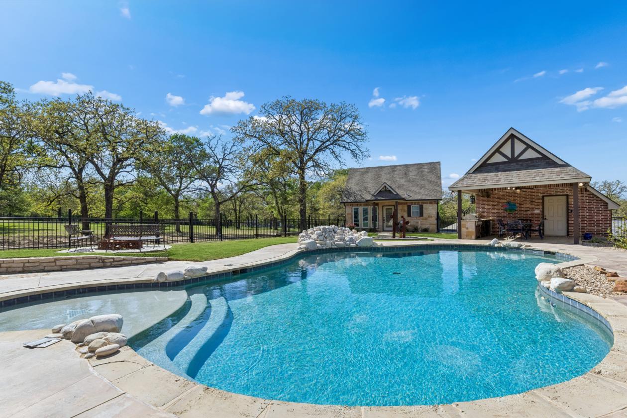 Luxury Living and Equestrian Infrastructure - photo 27