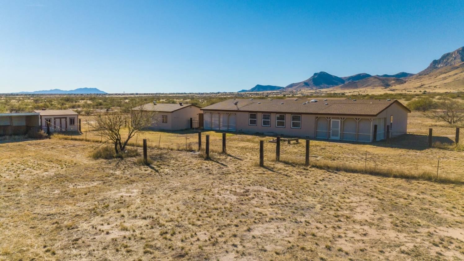 4 acre horse property in Hereford ,AZ Hereford, Cochise County