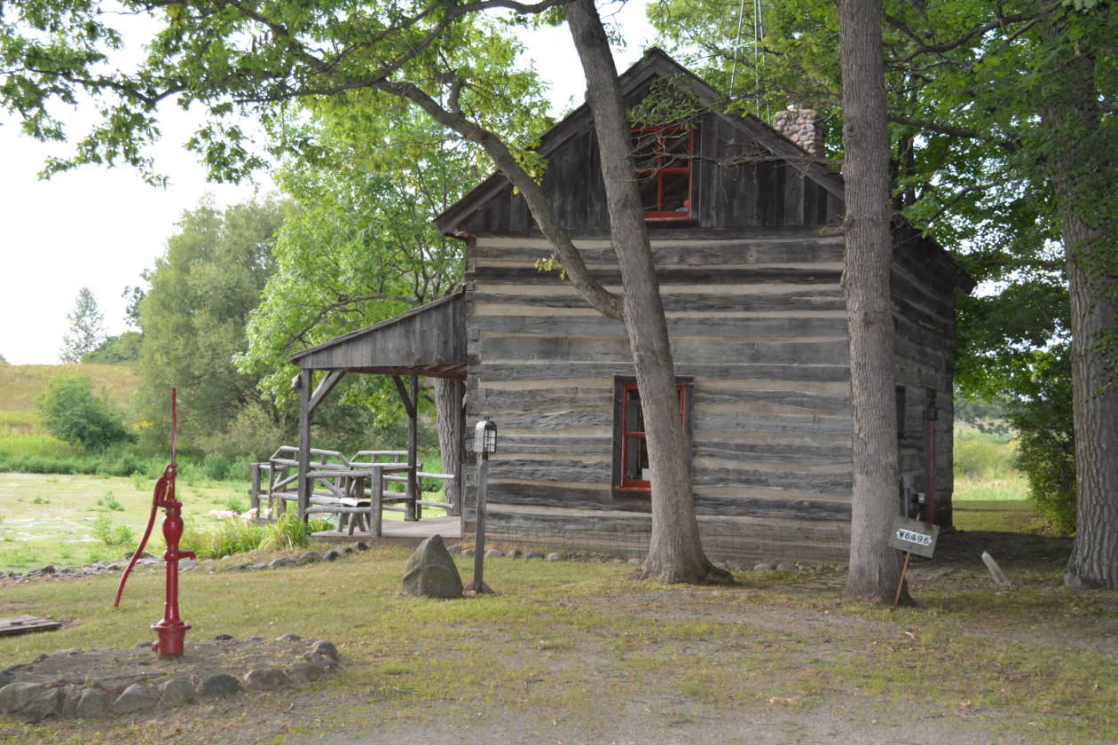 Horse Farm on 132 Acres, Artesian Spring Fed Ponds Dodge