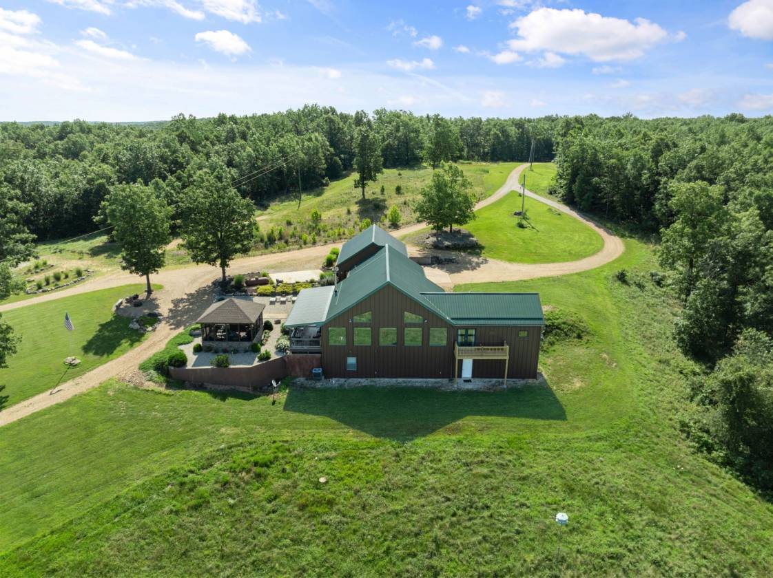 Horse Property for sale.