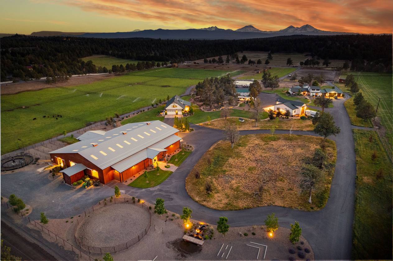 Horse Property for sale.