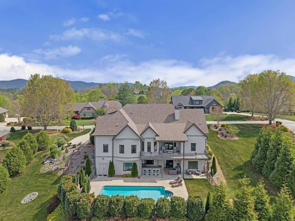 Luxury Home with Equestrian Lifestyle Access - photo 1