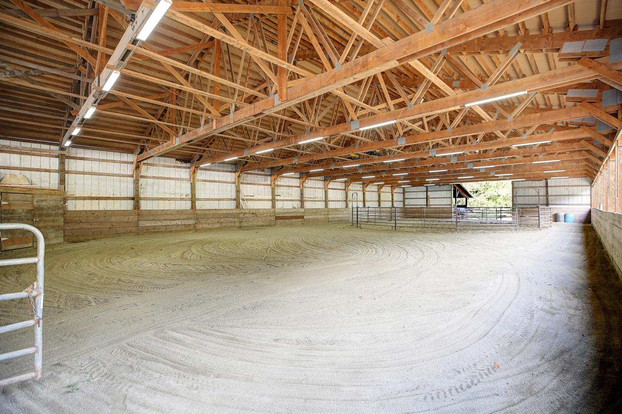 Whitehorse Area Farm - 7.61 acres + Arena - photo 18