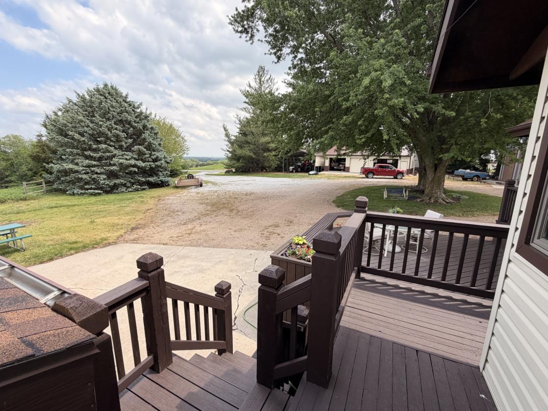 23.49± Acres with Home, Barn, & Pasture - photo 10