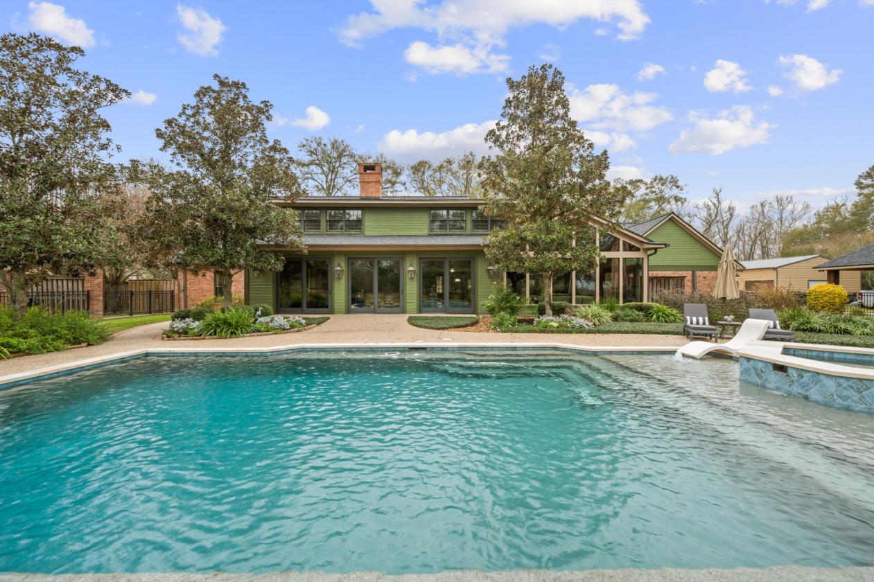 Extraordinary Luxury Equestrian Retreat on 7.1 AC - photo 2