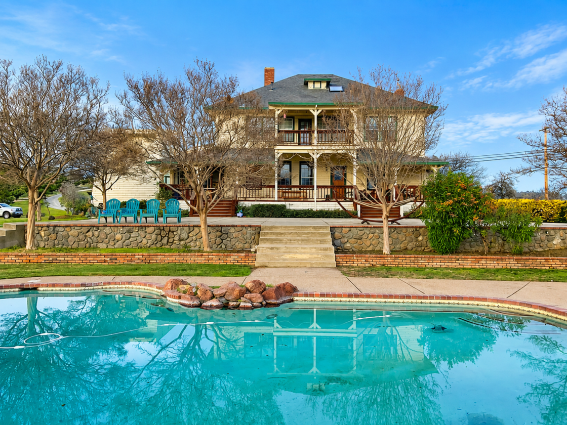116-Acre Luxury Equestrian Estate & Vineyard - photo 29