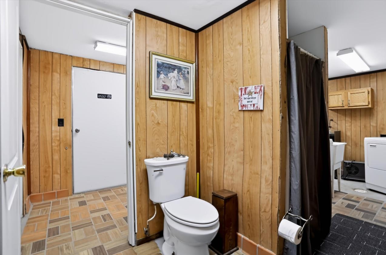 Ideal Equestrian training & boarding facility - photo 12