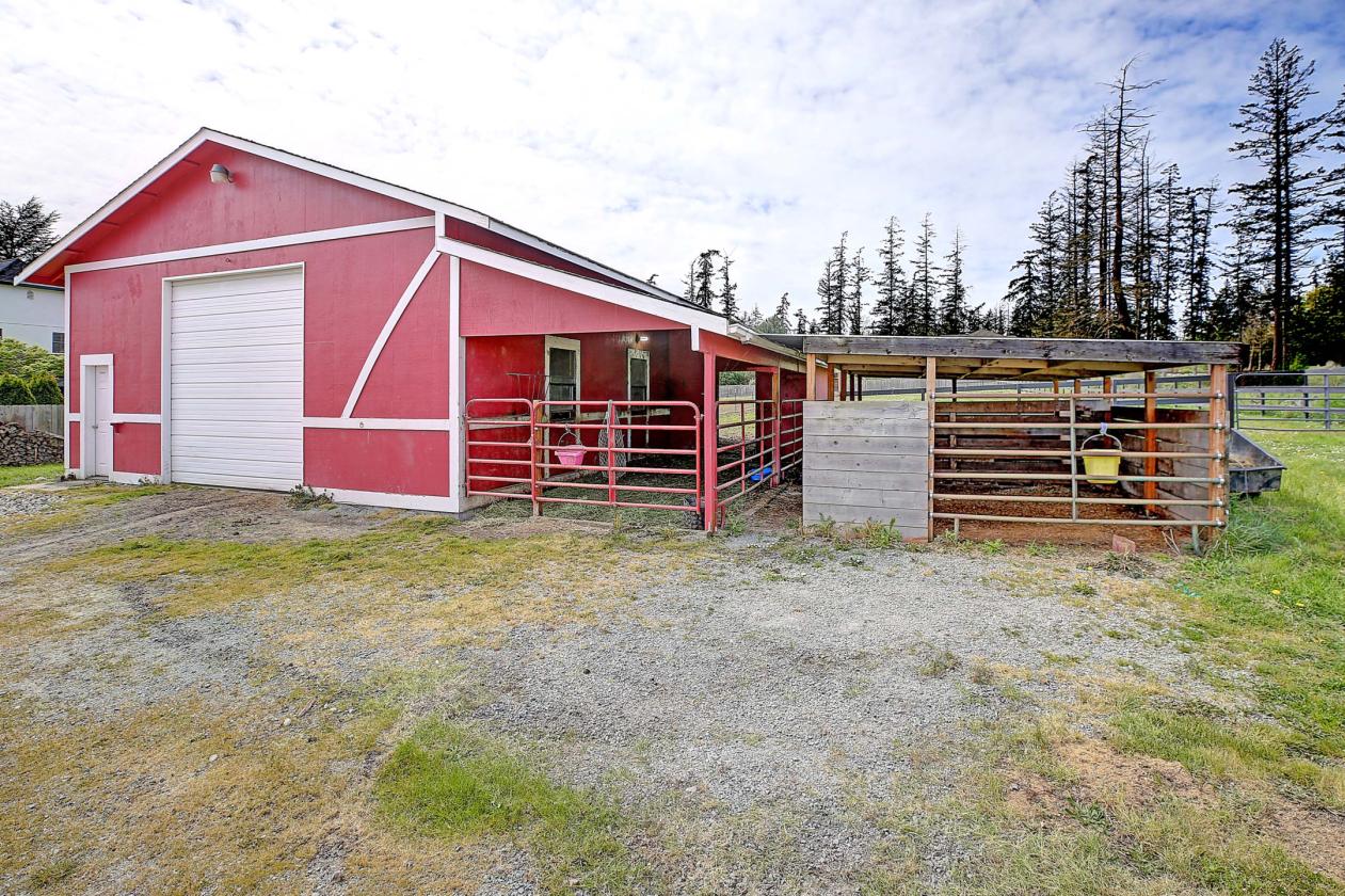 Camano Island Equestrian Property - photo 5