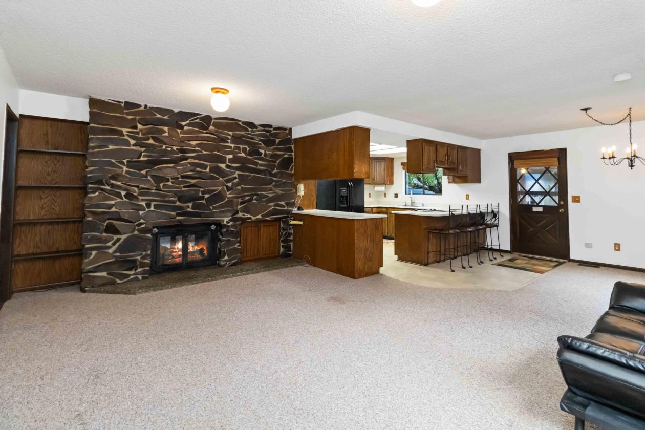5-Acre Equestrian Retreat on Abernathy Creek - photo 10