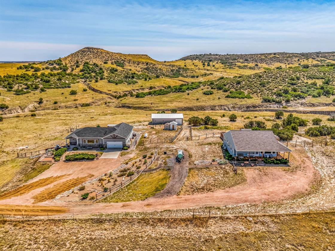 Horse Property for sale.