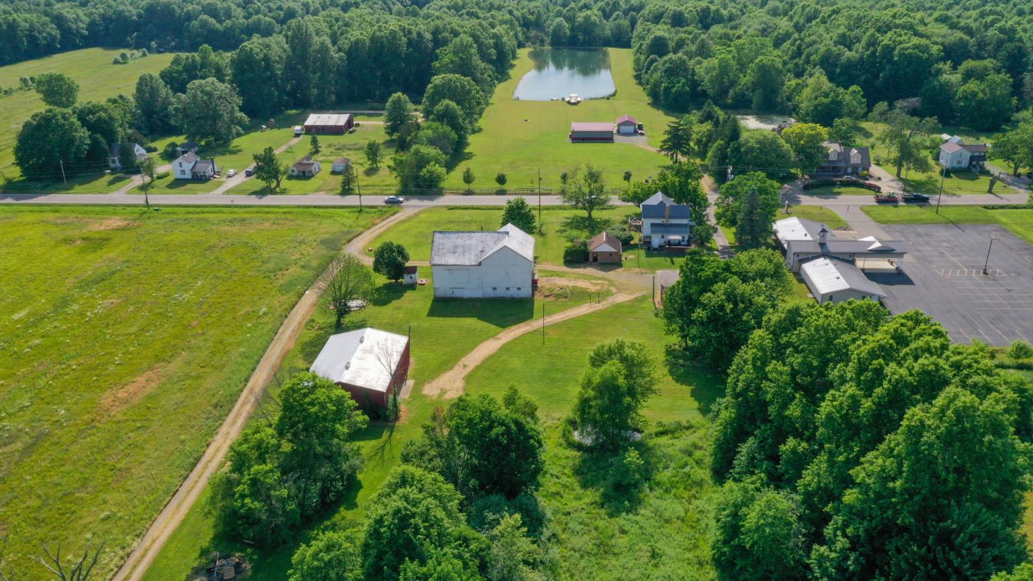 62.8 Acre Equestrian Farm w/Free Gas! - photo 23
