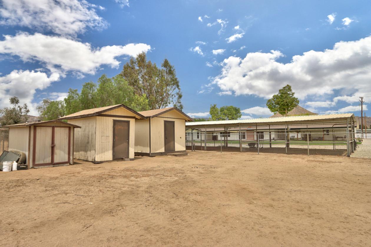 Updated Equestrian Estate with Covered Arena - photo 22