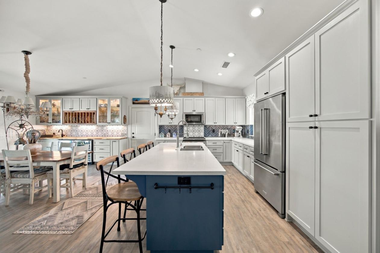 Modern Equestrian Living on 2.18 Acres - photo 2