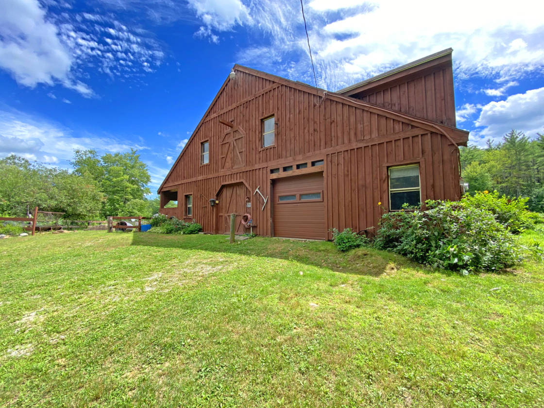 Peaceful Horse Property in Southern New Hampshire Deering