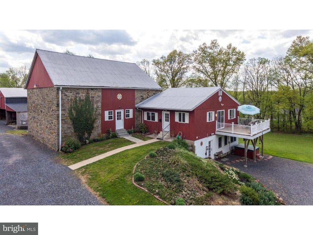 Picturesque 30 Acre Farm in Bucks County Quakertown, Bucks County