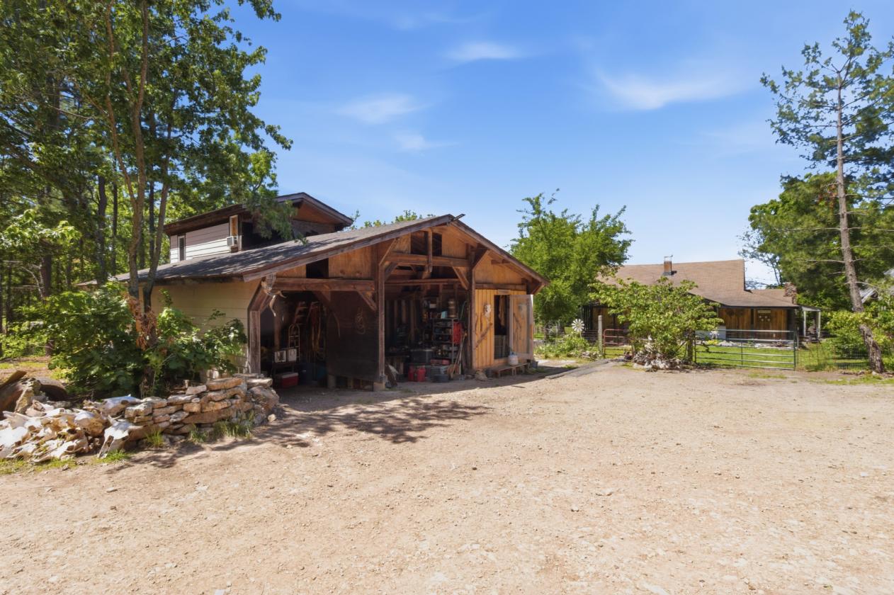 Spear M Cattle Company - photo 30