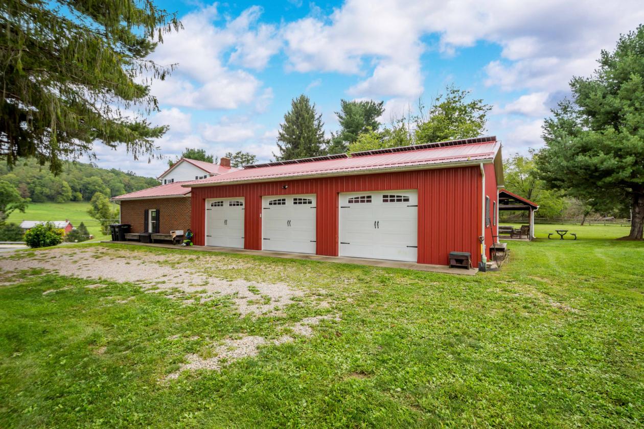 Rare Private Country Retreat - photo 6
