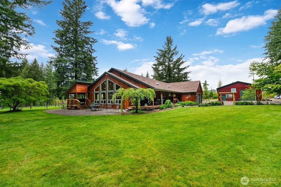 Horse Property for sale.