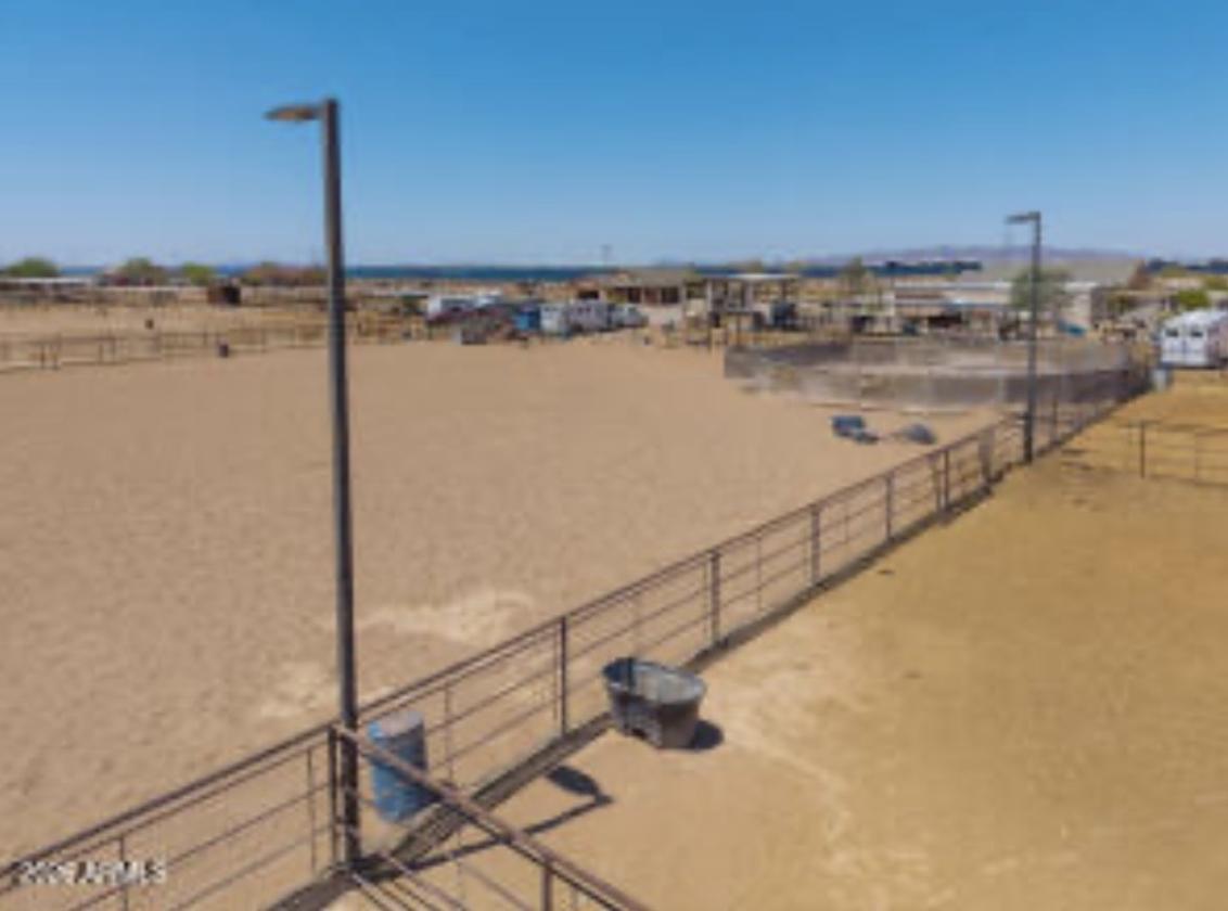 7.23 IRRIGATED ACRES, Arena, Workshop, Casita - photo 19