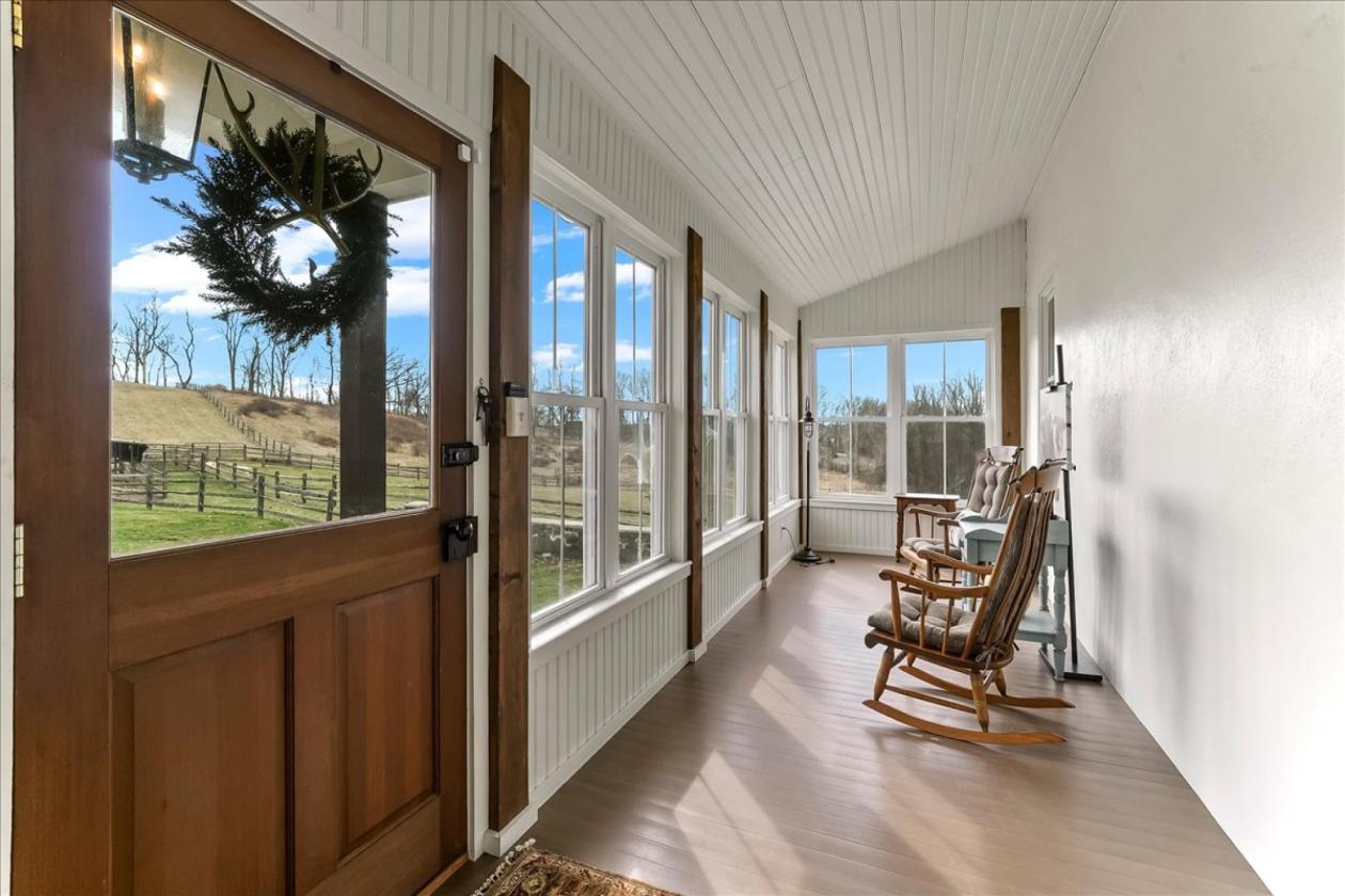 Luxury Three Kings Farm with vineyard potental! - photo 10