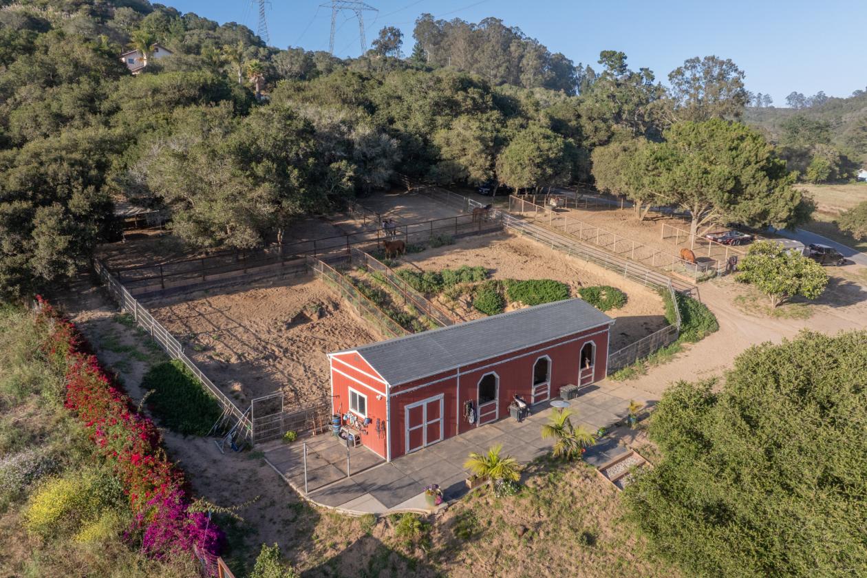 5 Acre Horse Property & Ocean Views - photo 25