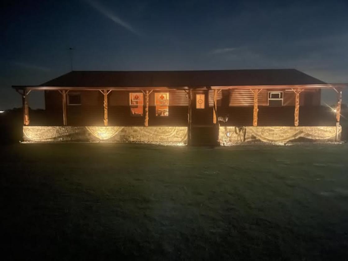 Unique Ranch. Unique Owner. Move-In Ready - photo 3