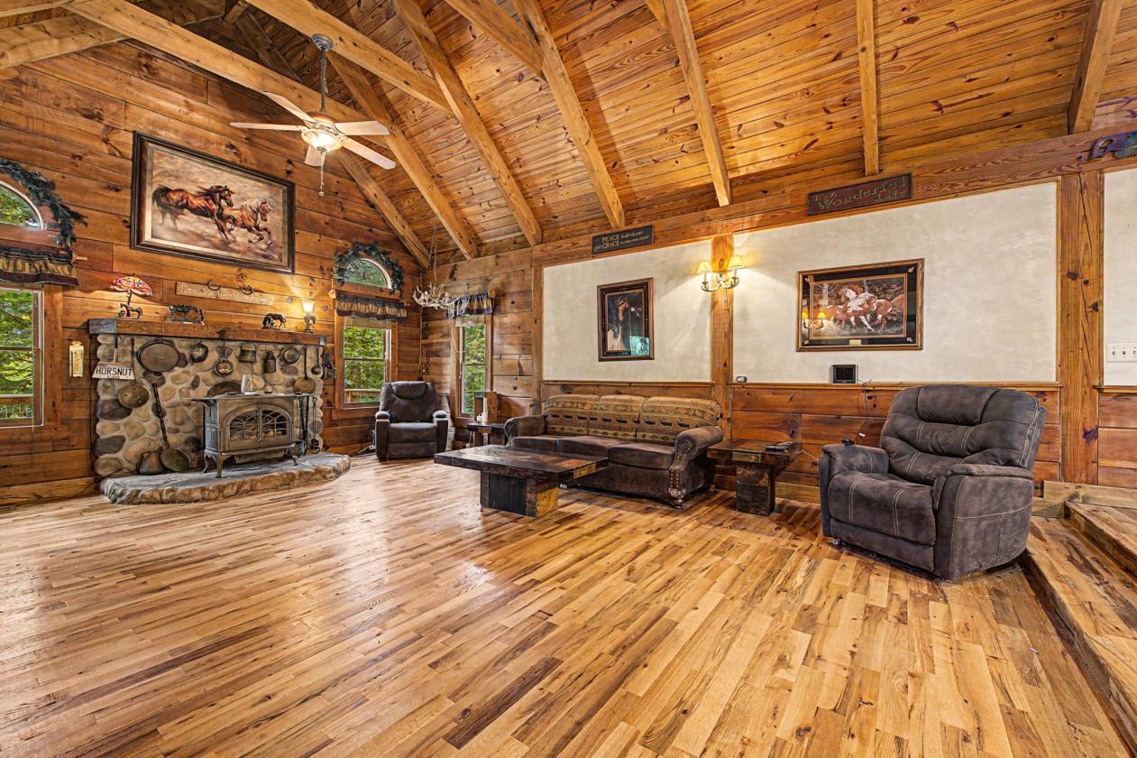 LOG HOME,The Galena Territory Equestrian Property - photo 6