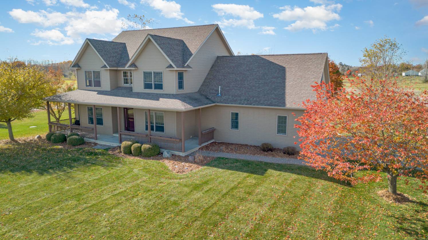 Horse Property for sale.