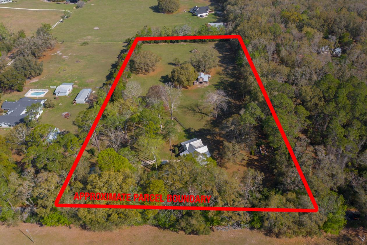 Farmhouse on 5 Acres with Horse Barn - photo 25