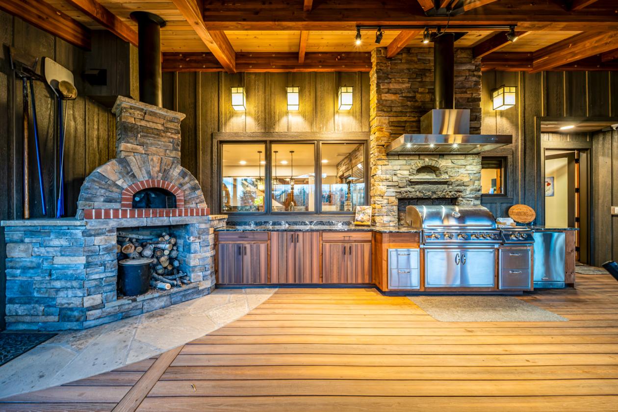 A Grand Wyoming Equestrian Estate Near Yellowstone - photo 19