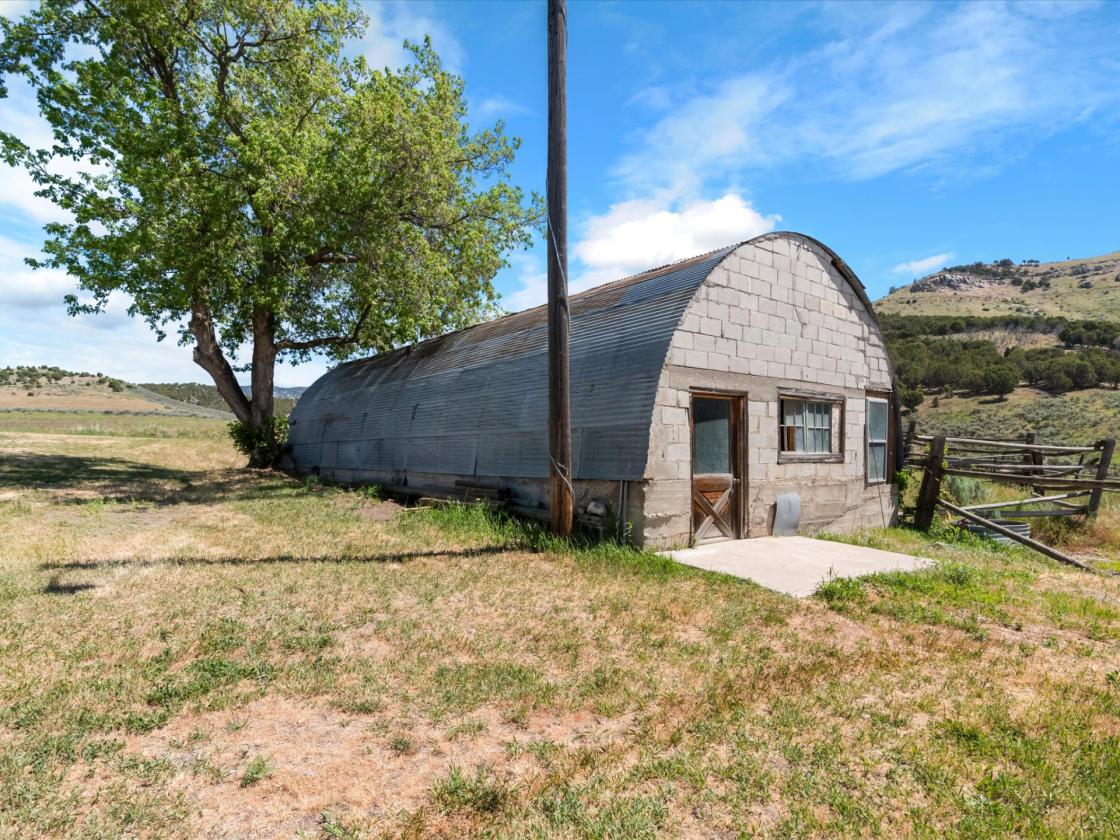 Horse Property on 138+/- Acres Bordering BLM - photo 7