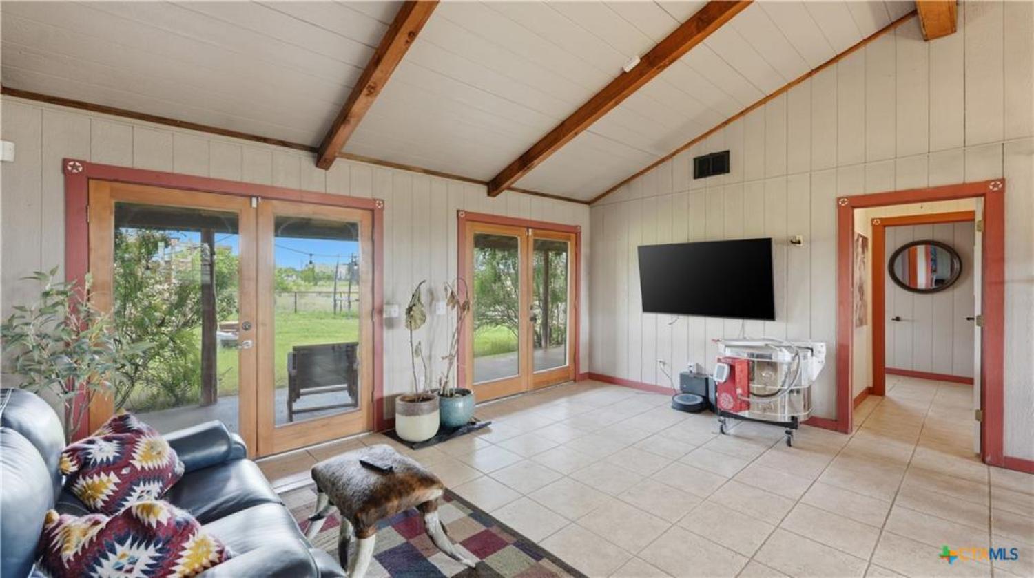 White Rock Ranch Home with 4 Stalls - photo 15