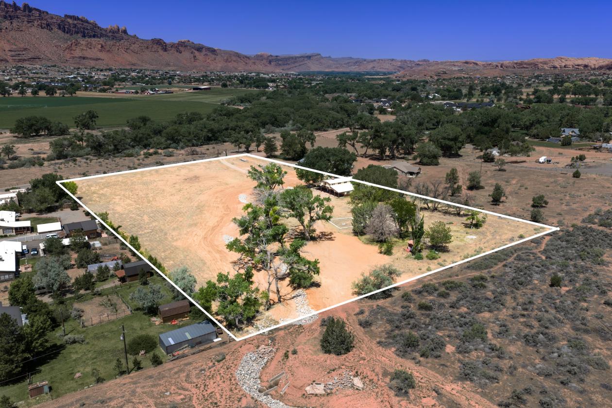 PRIZED AGRICULTURAL ACREAGE IN MOAB - photo 16